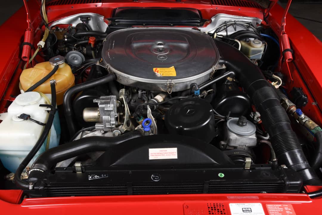 1988 Mercedes-Benz 560-Class 560 SL — photo 32