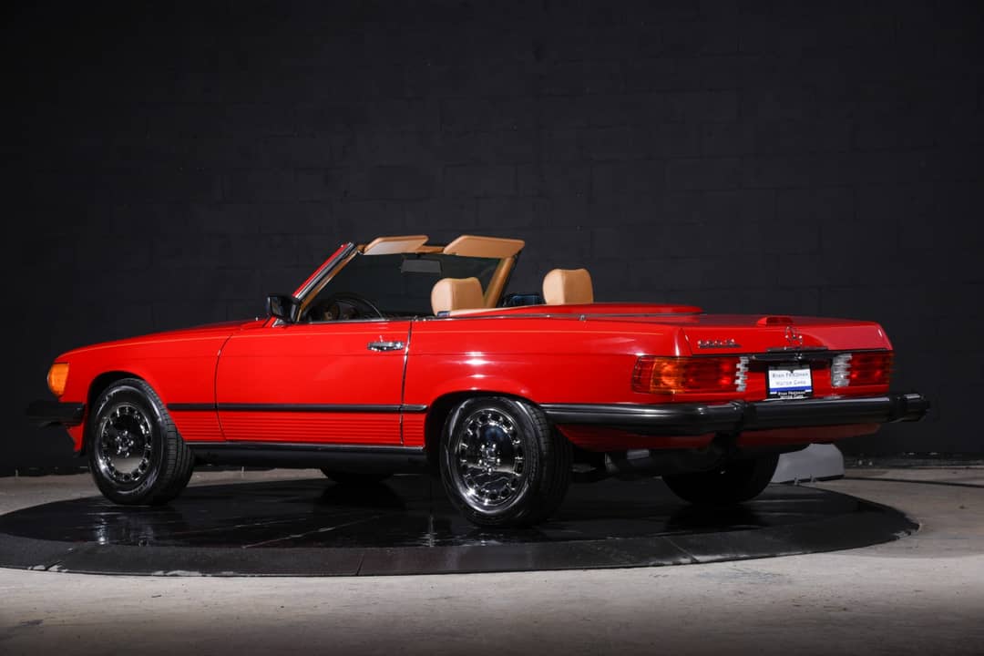 1988 Mercedes-Benz 560-Class 560 SL — photo 10