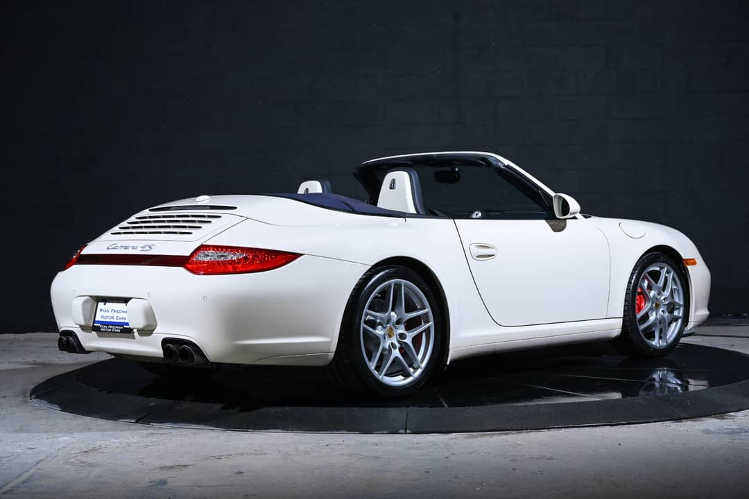 2009 Porsche 911 Carrera 4S — photo 3