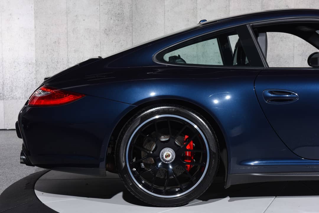2012 Porsche 911 Carrera 4 GTS — photo 14