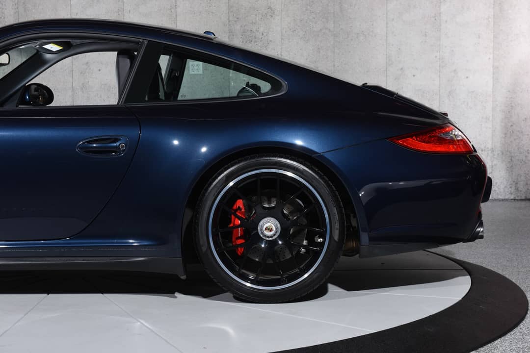2012 Porsche 911 Carrera 4 GTS — photo 18