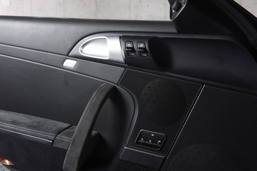 2012 Porsche 911 Carrera 4 GTS — photo 20