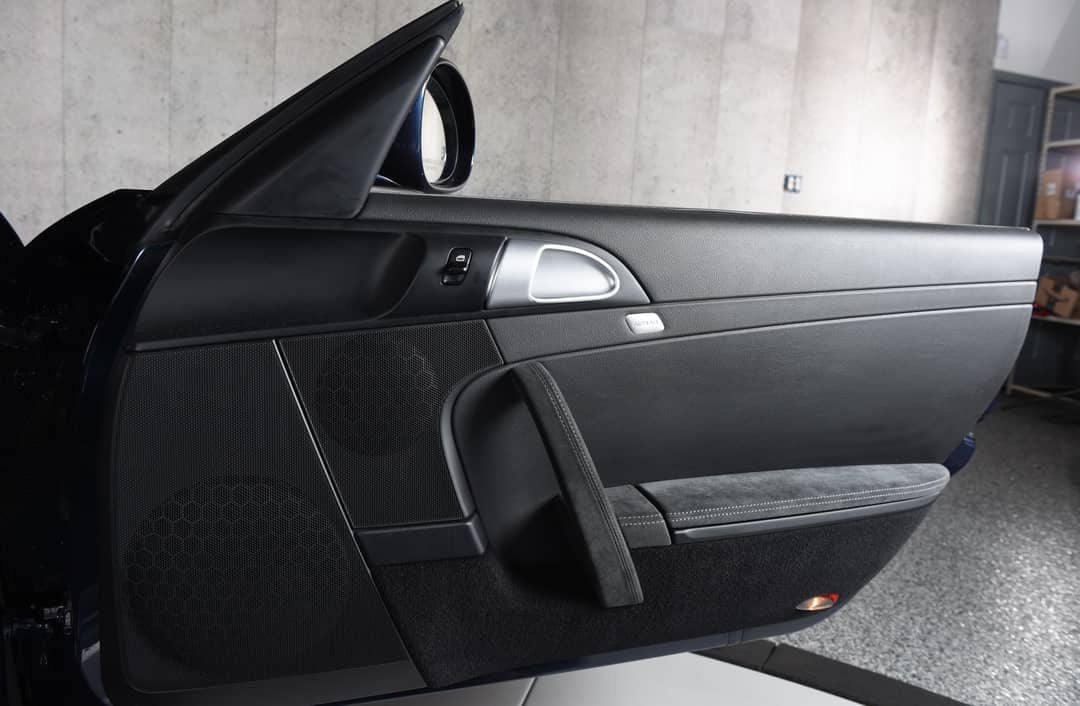 2012 Porsche 911 Carrera 4 GTS — photo 38