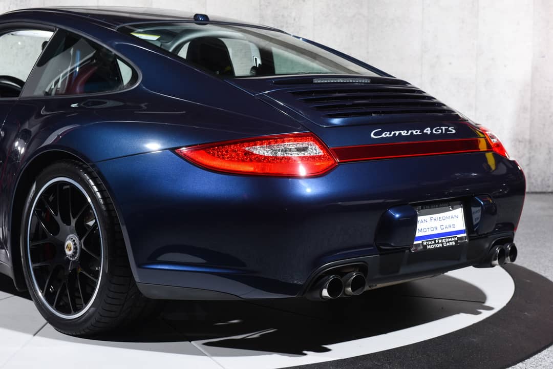 2012 Porsche 911 Carrera 4 GTS — photo 6