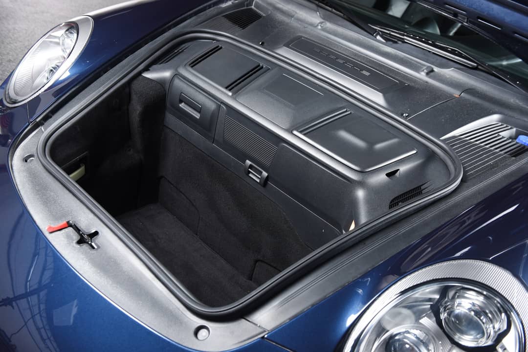 2012 Porsche 911 Carrera 4 GTS — photo 8