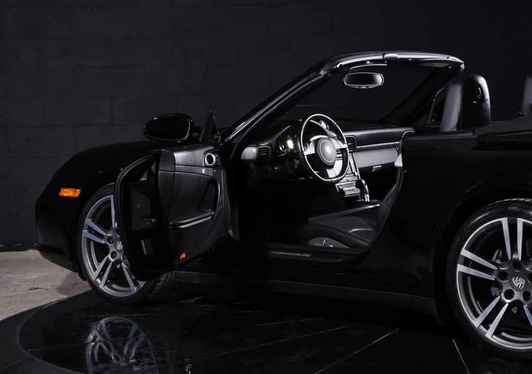 2012 Porsche 911 Carrera 4 — photo 14