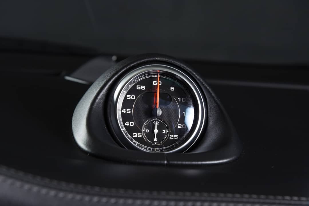 2012 Porsche 911 Carrera 4 — photo 19
