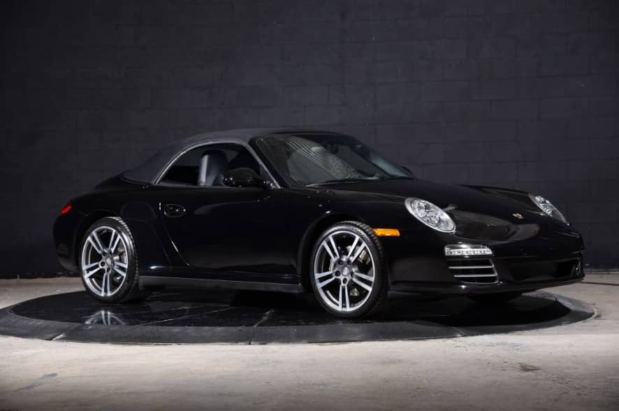 2012 Porsche 911 Carrera 4 — photo 3