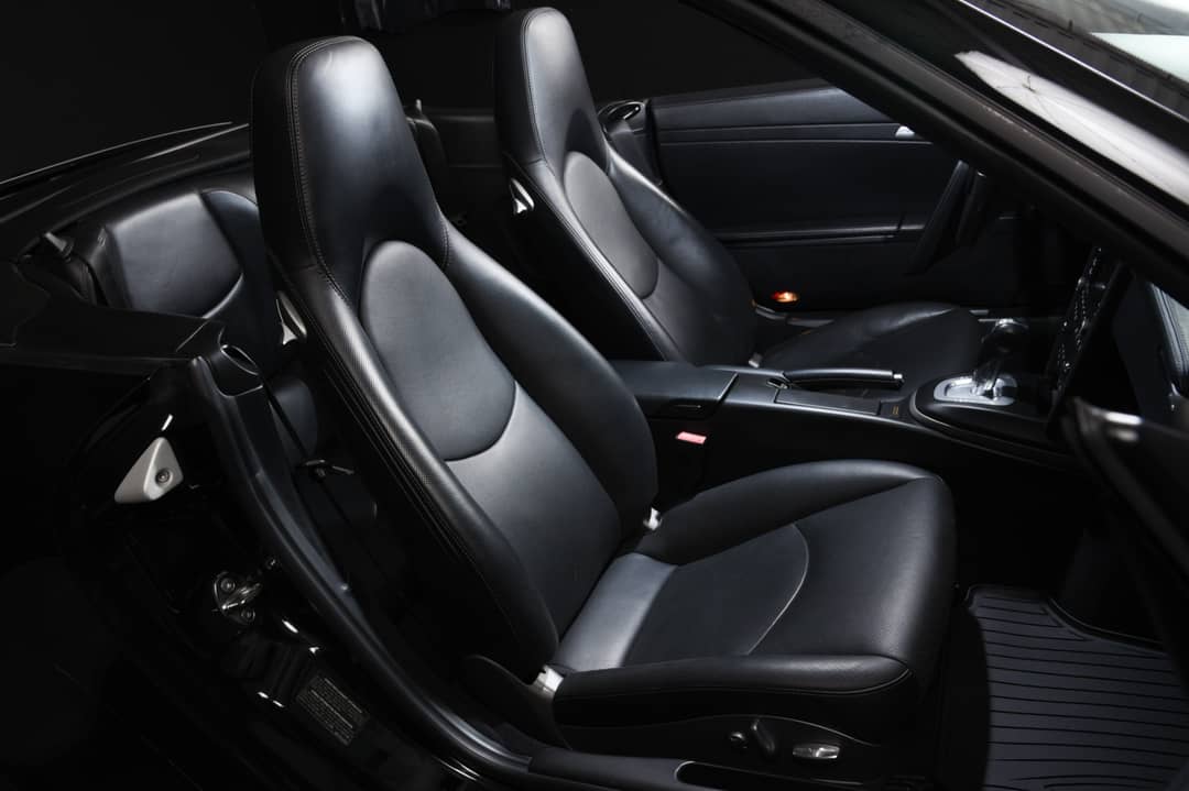 2012 Porsche 911 Carrera 4 — photo 24