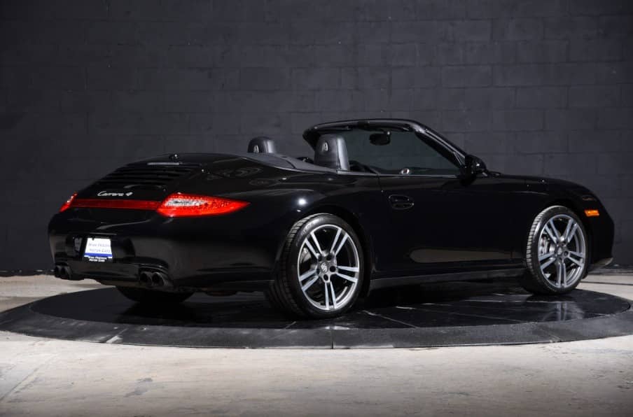 2012 Porsche 911 Carrera 4 — photo 4