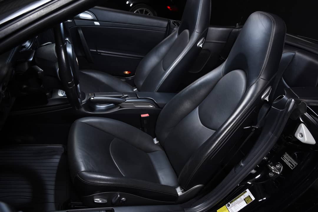 2012 Porsche 911 Carrera 4 — photo 6