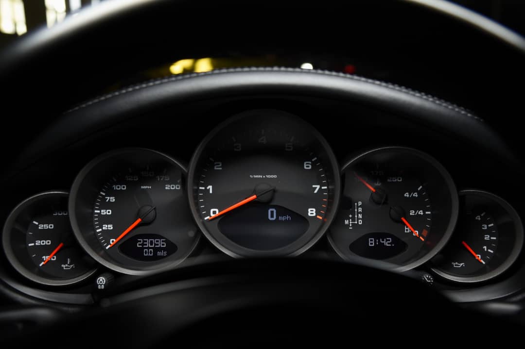2012 Porsche 911 Carrera 4 — photo 8