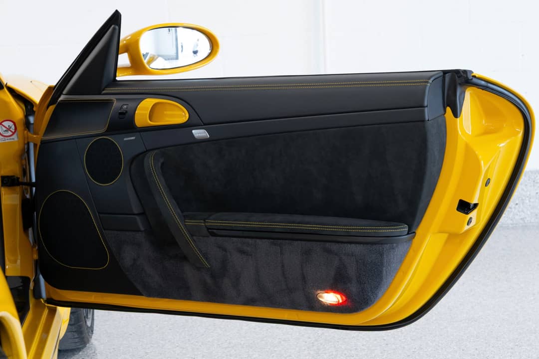2008 Porsche 911 GT2 — photo 36