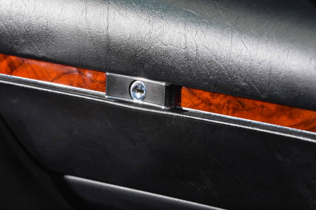 1989 Mercedes-Benz 560SL 560 SL — photo 21