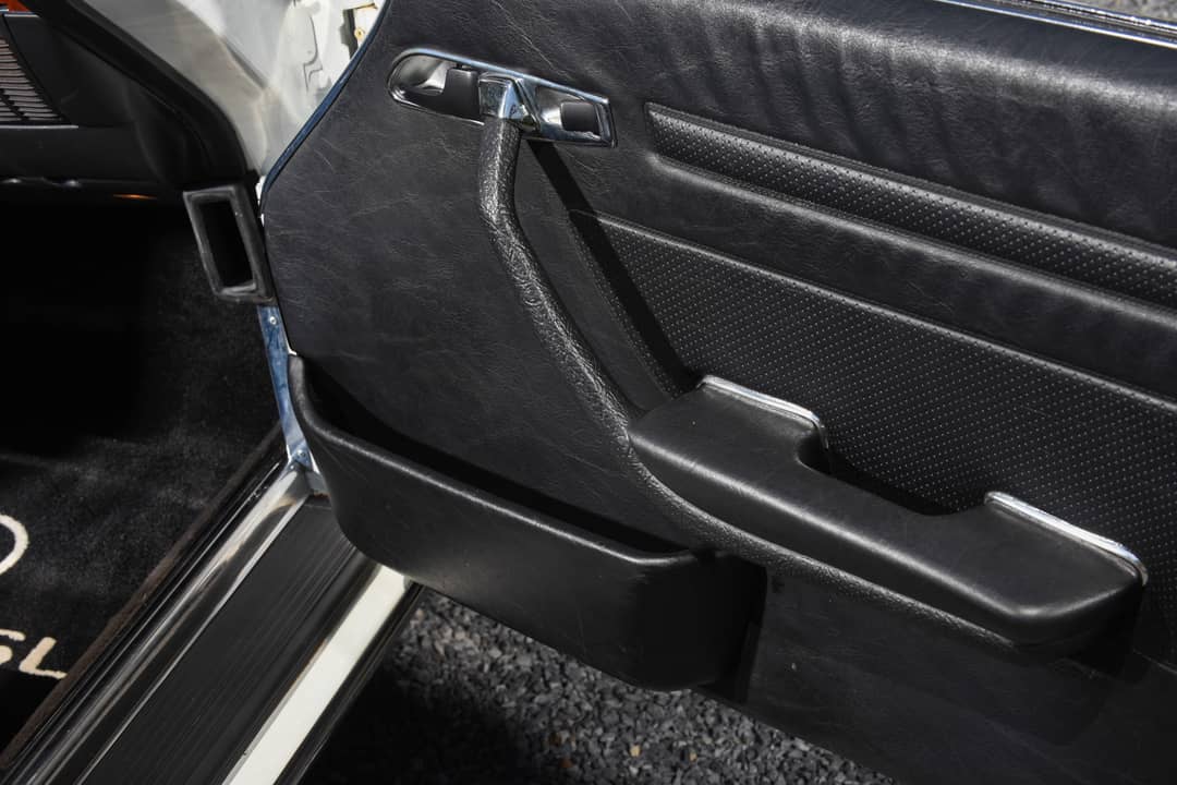 1989 Mercedes-Benz 560SL 560 SL — photo 23