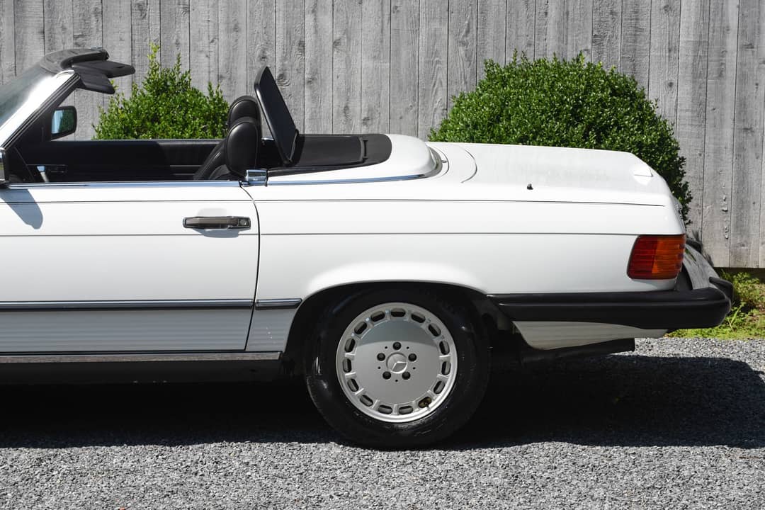 1989 Mercedes-Benz 560SL 560 SL — photo 6