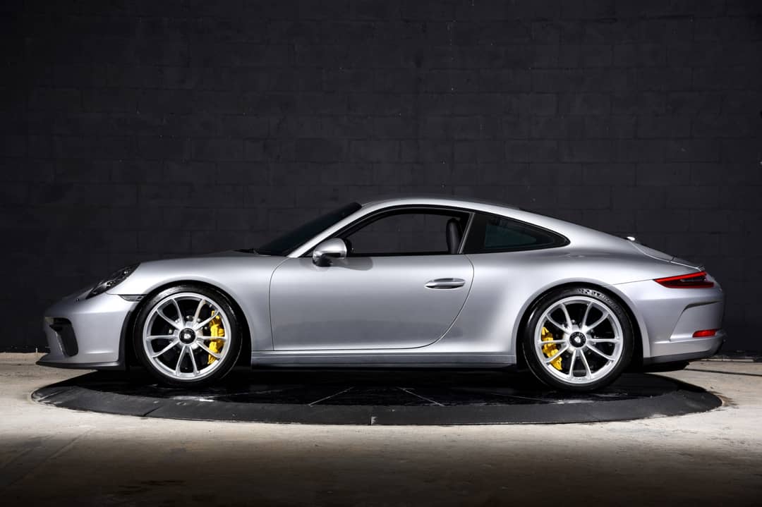 2019 Porsche 911 GT3 Touring — photo 13