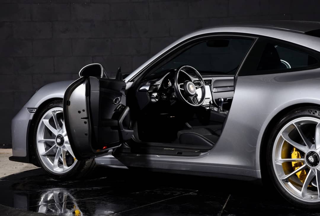 2019 Porsche 911 GT3 Touring — photo 14