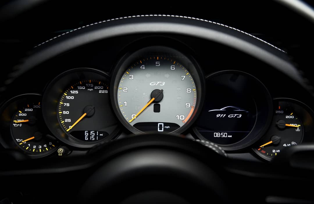 2019 Porsche 911 GT3 Touring — photo 18