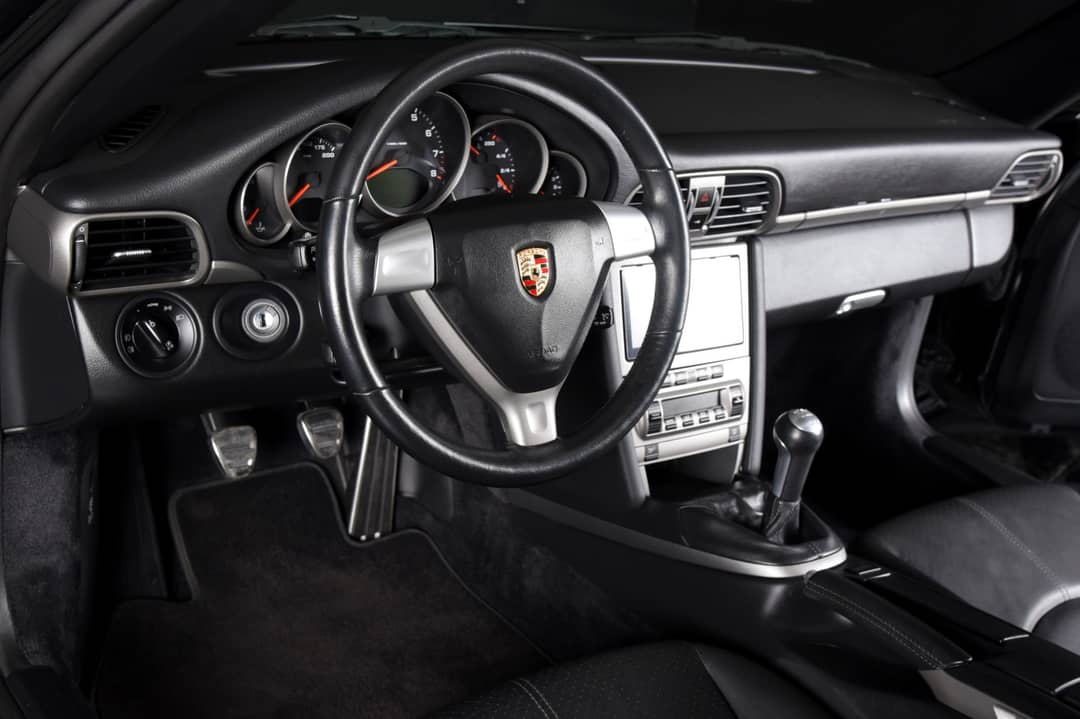 2006 Porsche 911 Carrera — photo 2