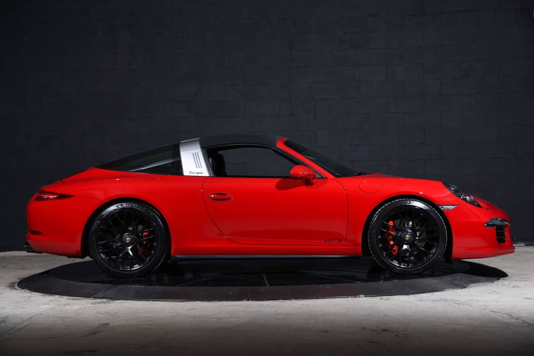 2016 Porsche 911 Targa 4 GTS — photo 2