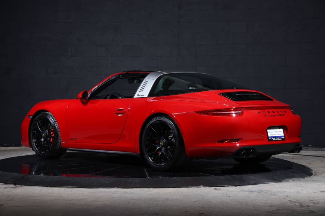 2016 Porsche 911 Targa 4 GTS — photo 15