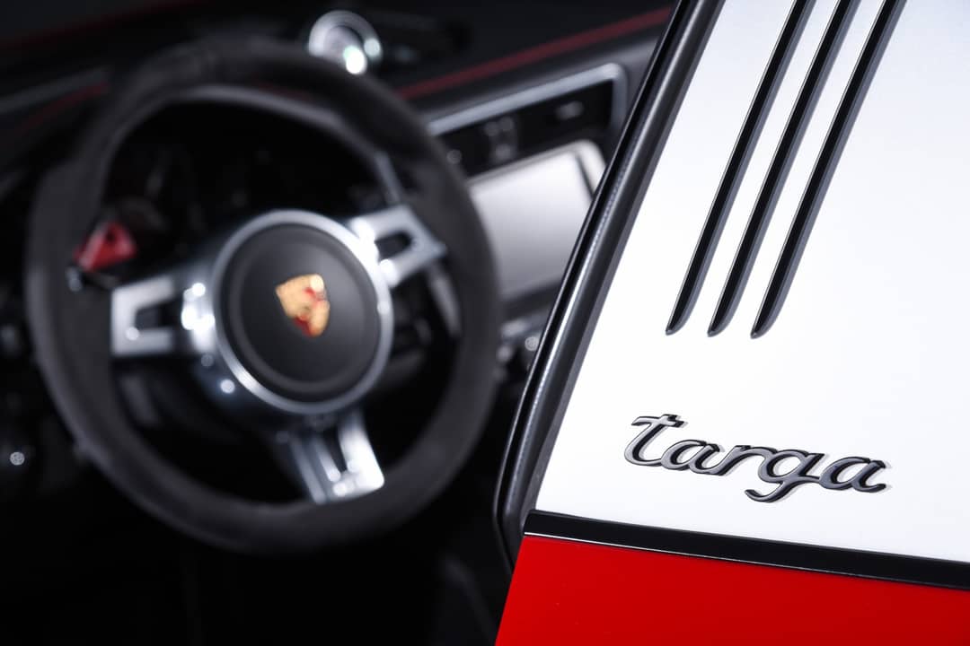 2016 Porsche 911 Targa 4 GTS — photo 18