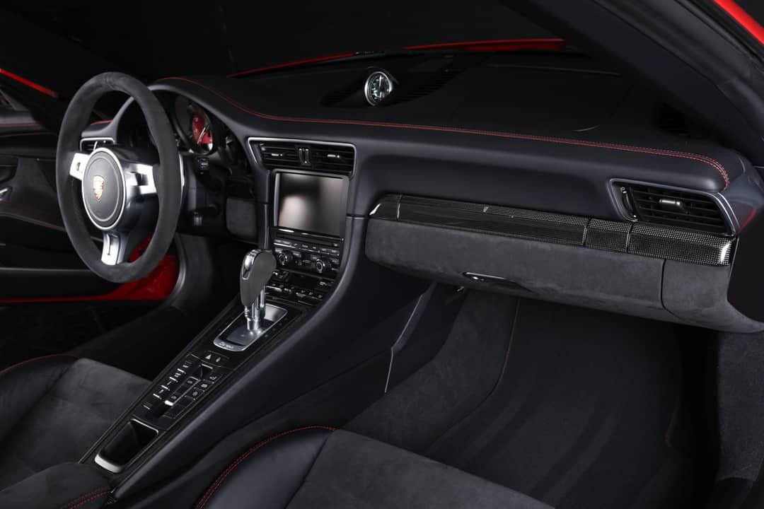 2016 Porsche 911 Targa 4 GTS — photo 30