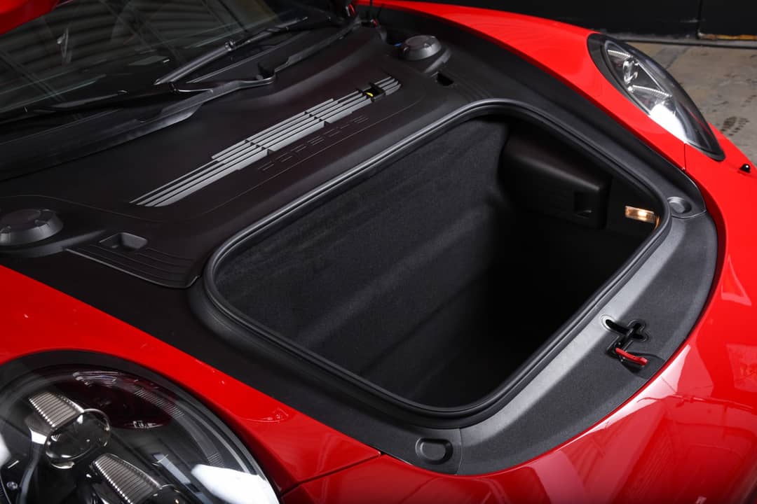 2016 Porsche 911 Targa 4 GTS — photo 36