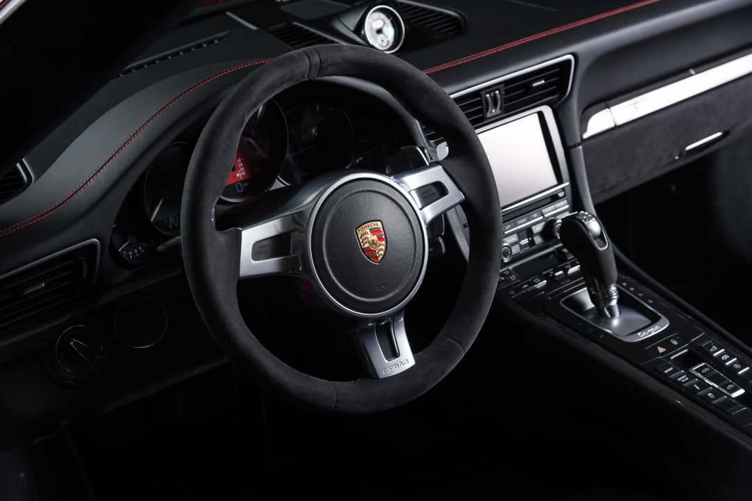 2016 Porsche 911 Targa 4 GTS — photo 6