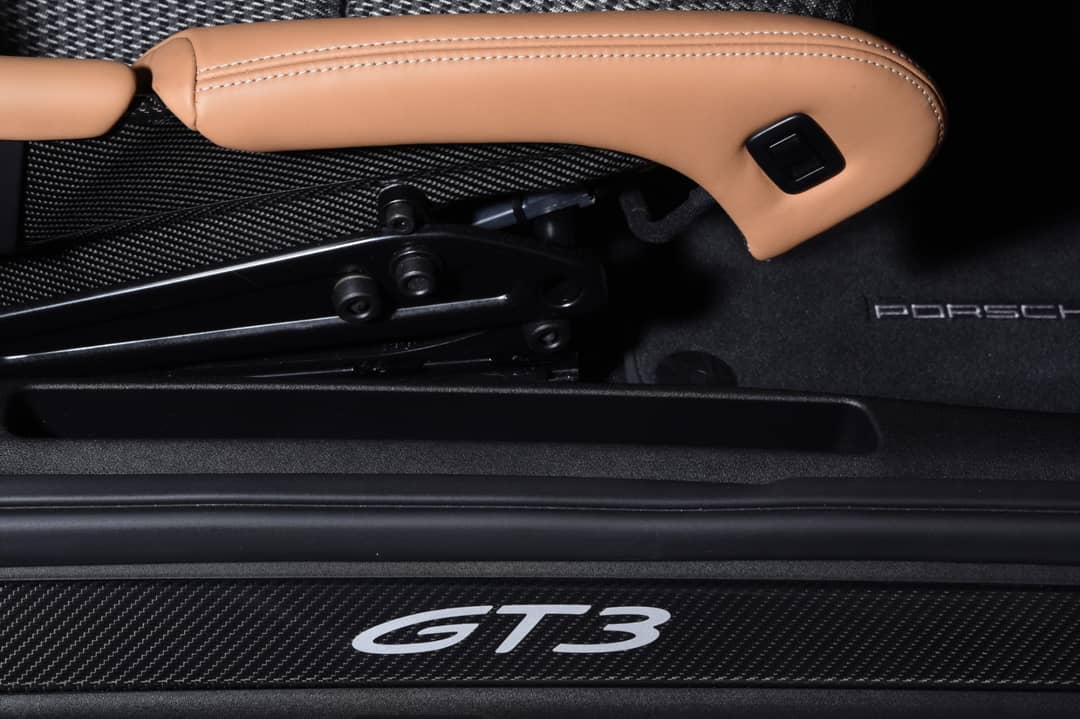 2022 Porsche 911 GT3 Touring — photo 34