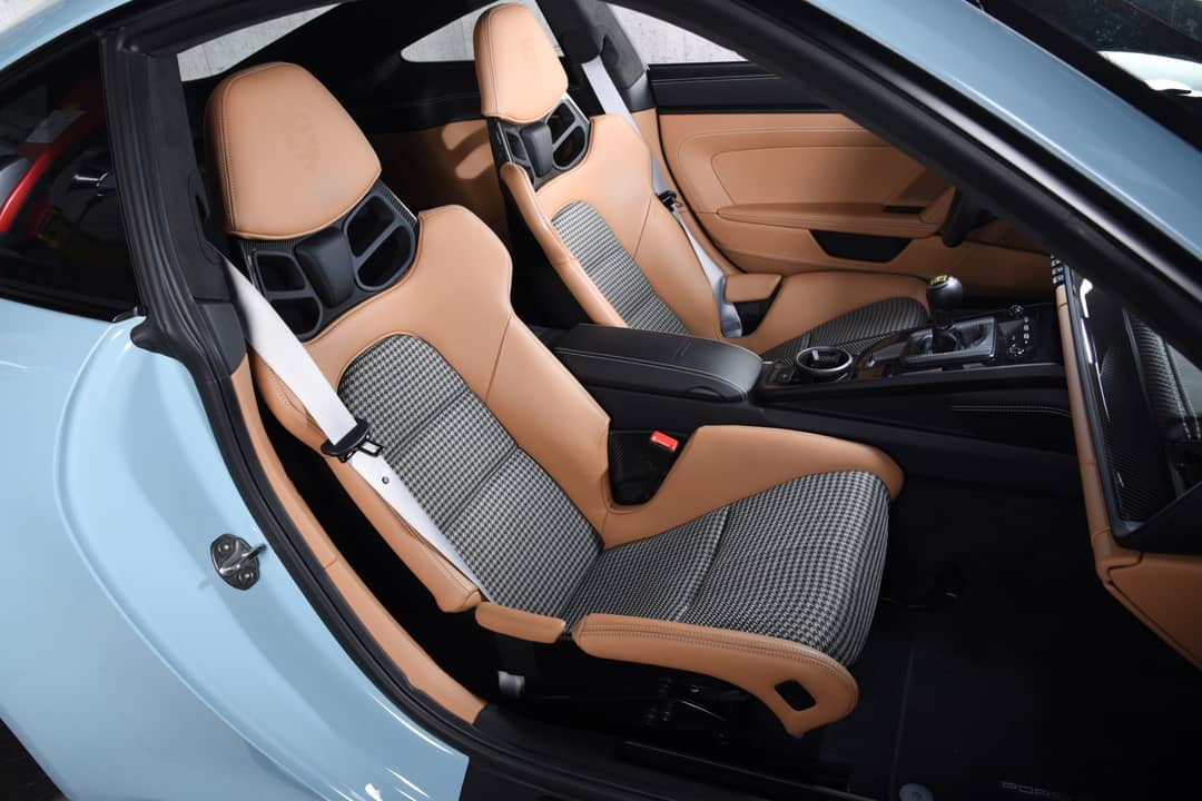 2022 Porsche 911 GT3 Touring — photo 5