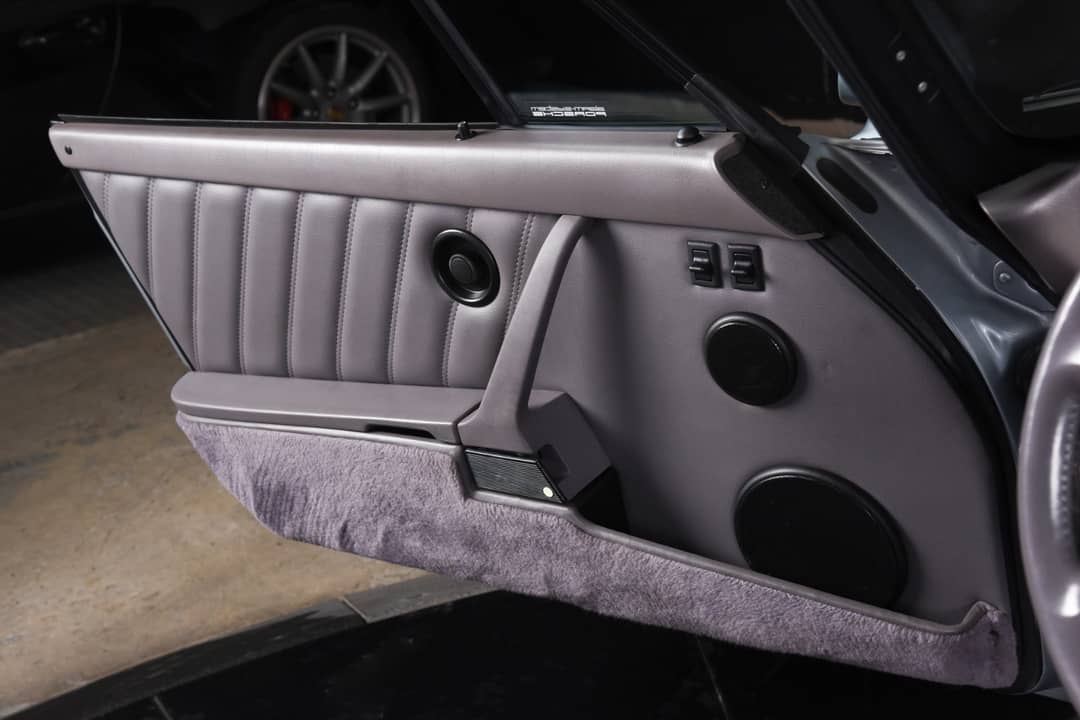 1991 Porsche 911 Carrera 2 Targa — photo 14