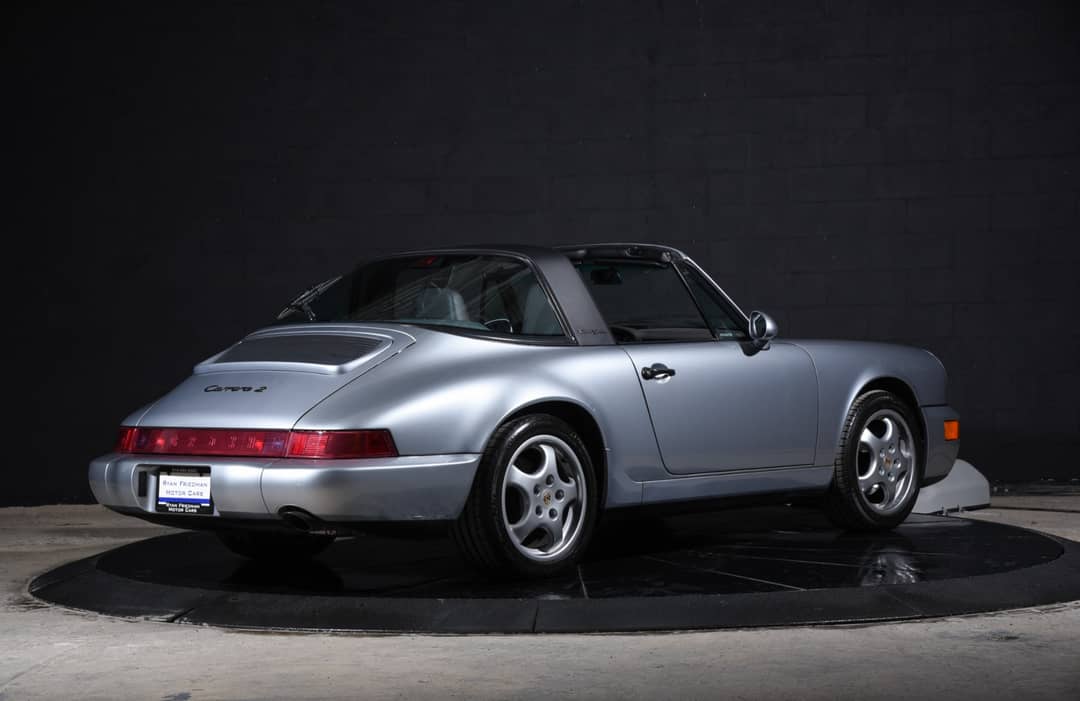 1991 Porsche 911 Carrera 2 Targa — photo 3