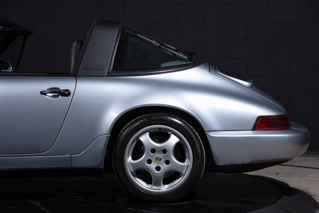 1991 Porsche 911 Carrera 2 Targa — photo 30