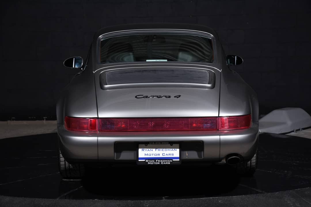 1989 Porsche 911 Carrera 4 — photo 12
