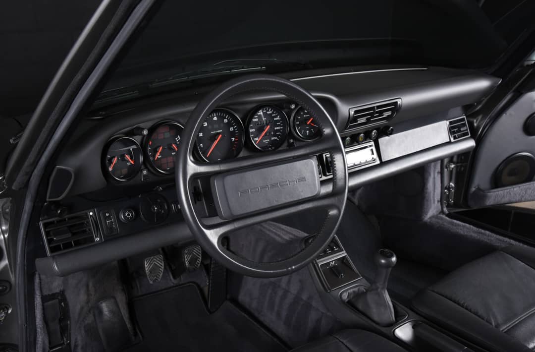 1989 Porsche 911 Carrera 4 — photo 15