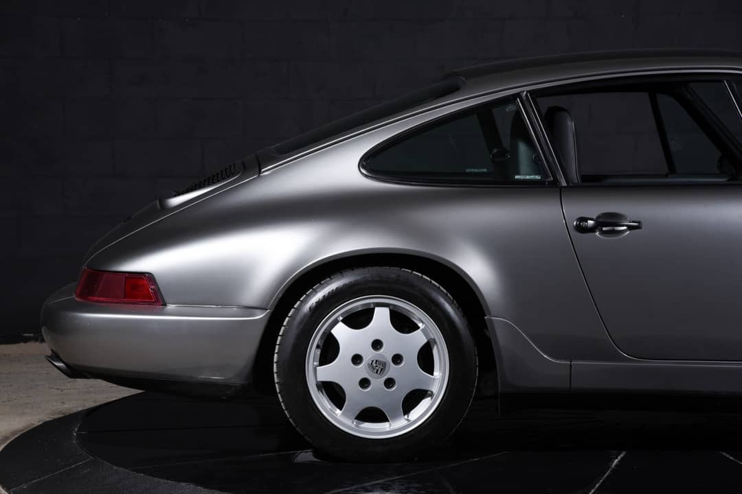 1989 Porsche 911 Carrera 4 — photo 29