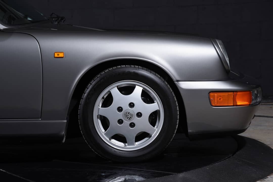 1989 Porsche 911 Carrera 4 — photo 30