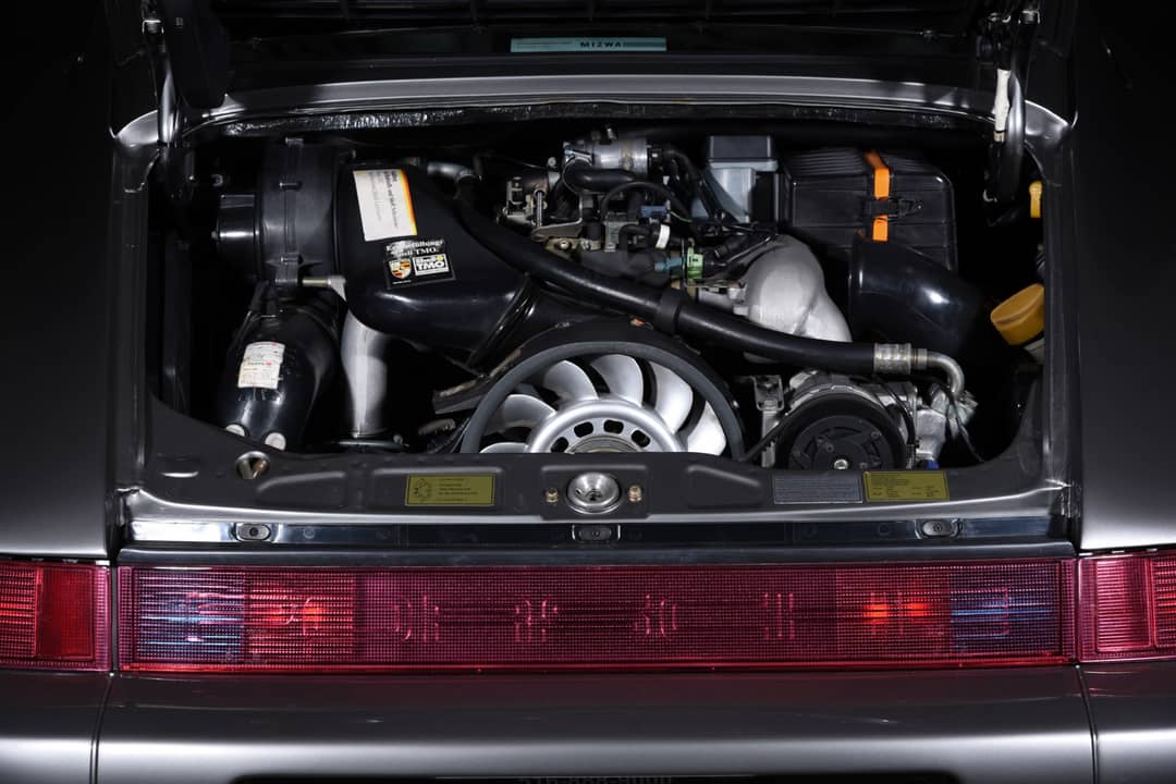 1989 Porsche 911 Carrera 4 — photo 36