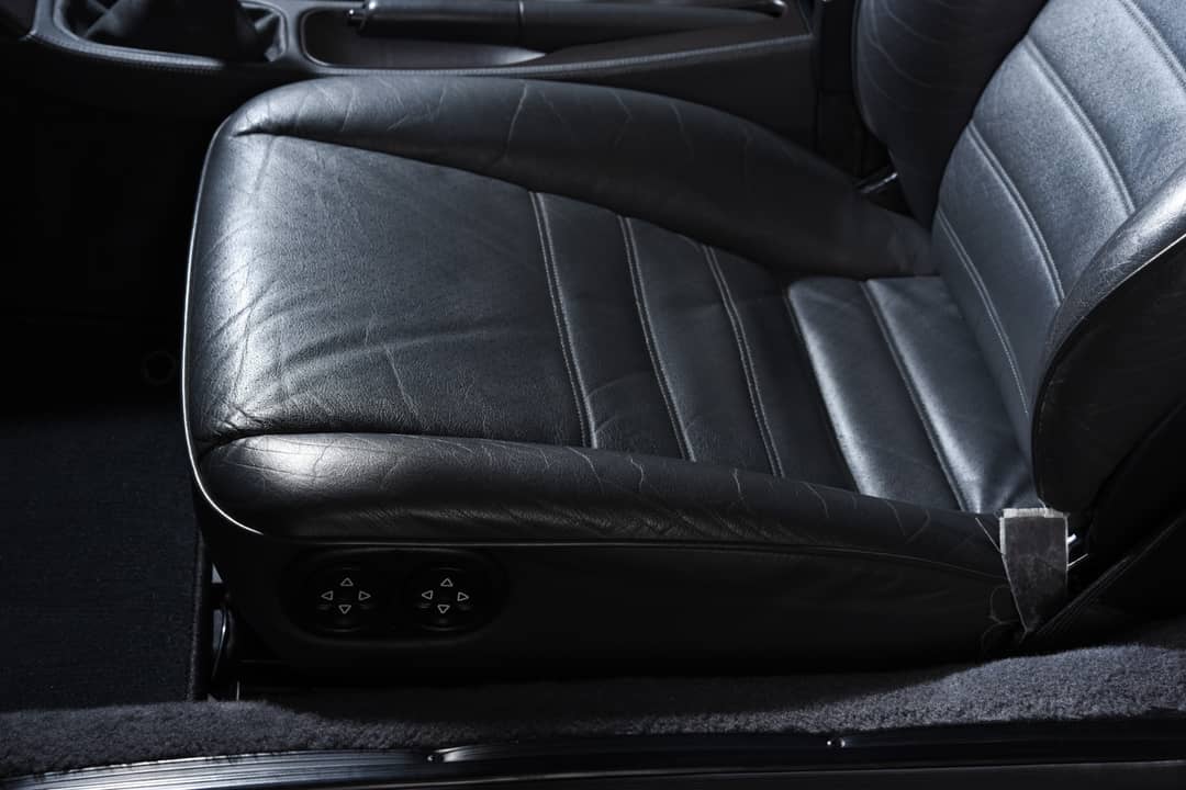1989 Porsche 911 Carrera 4 — photo 6