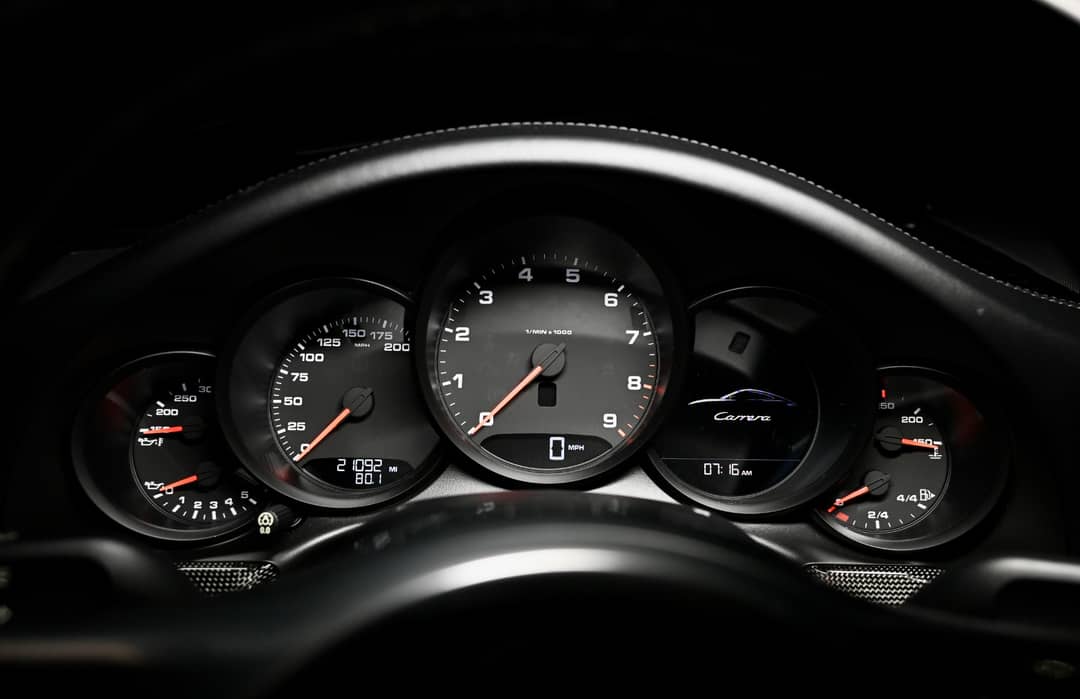 2016 Porsche 911 Carrera Black Edition — photo 17