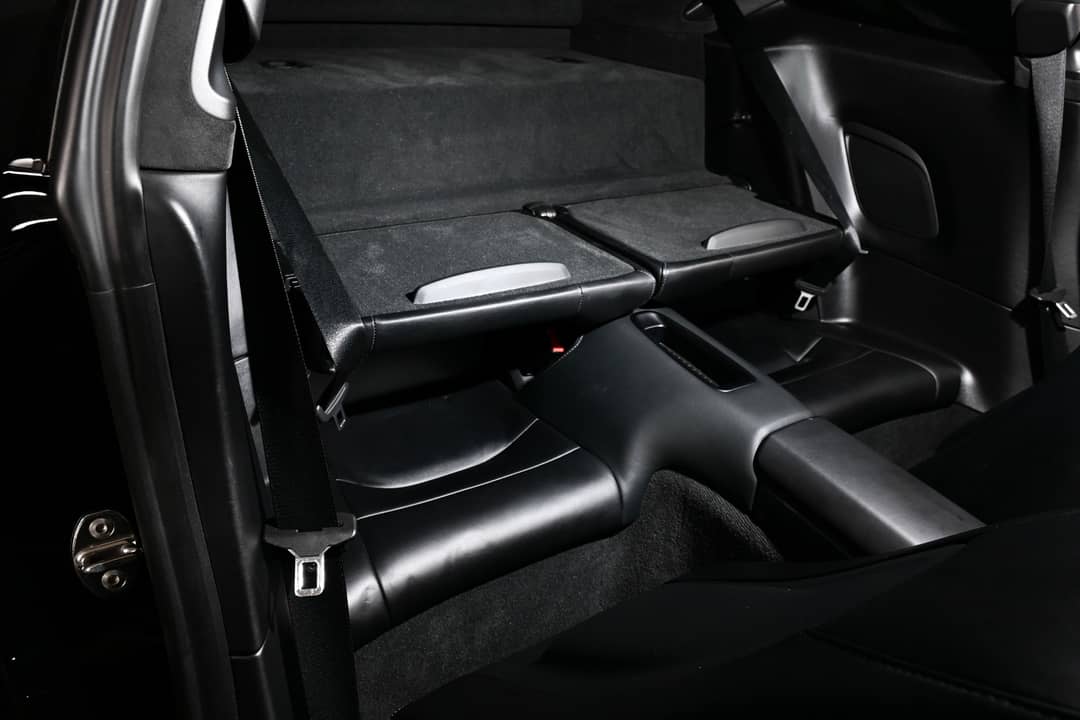 2016 Porsche 911 Carrera Black Edition — photo 24