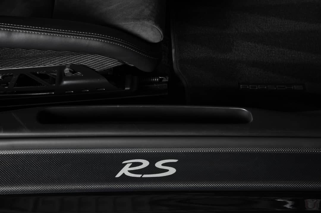 2011 Porsche 911 GT2 RS — photo 21