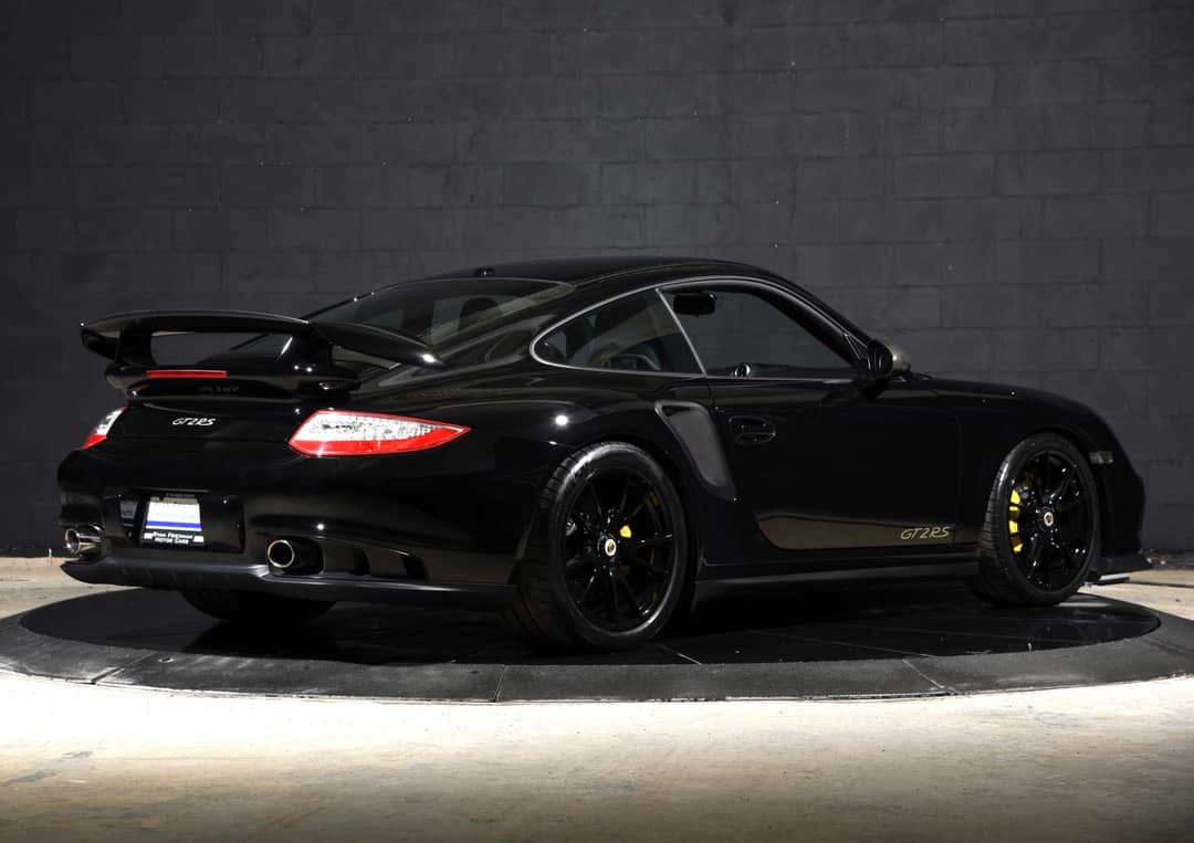 2011 Porsche 911 GT2 RS — photo 10