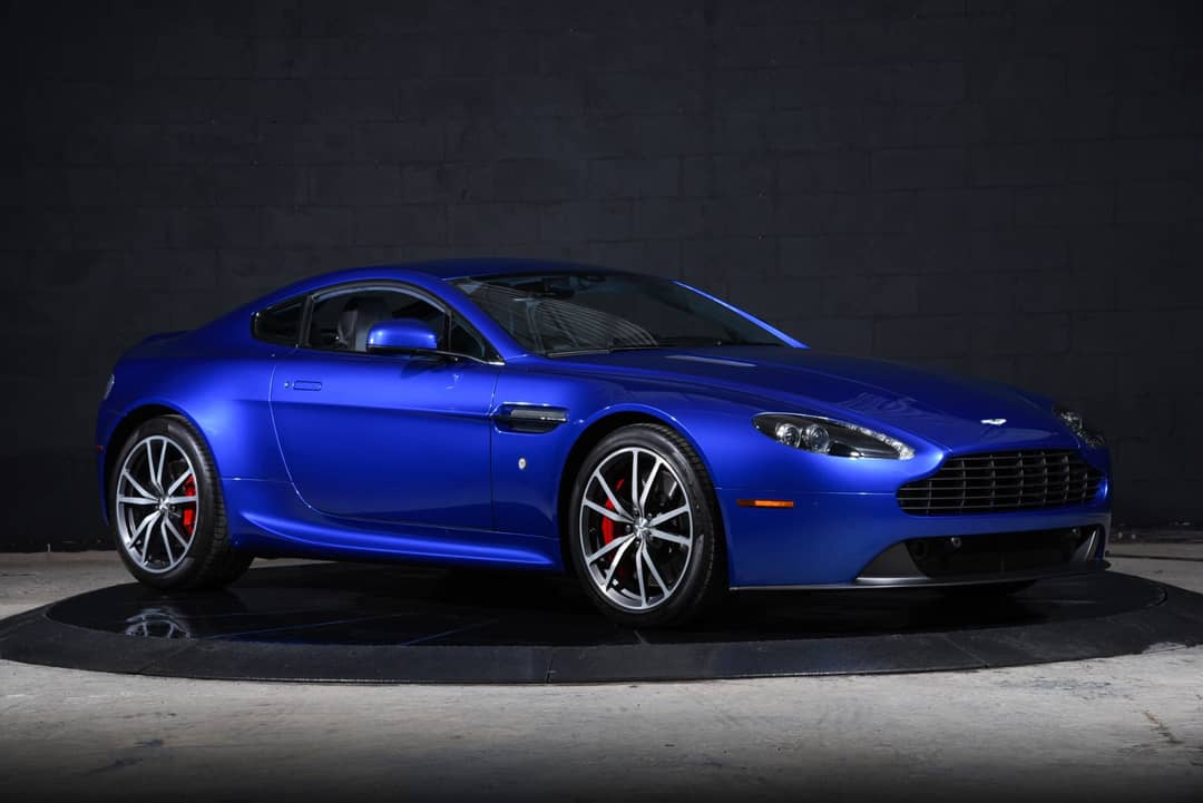 2014 Aston Martin V8 Vantage — photo 2