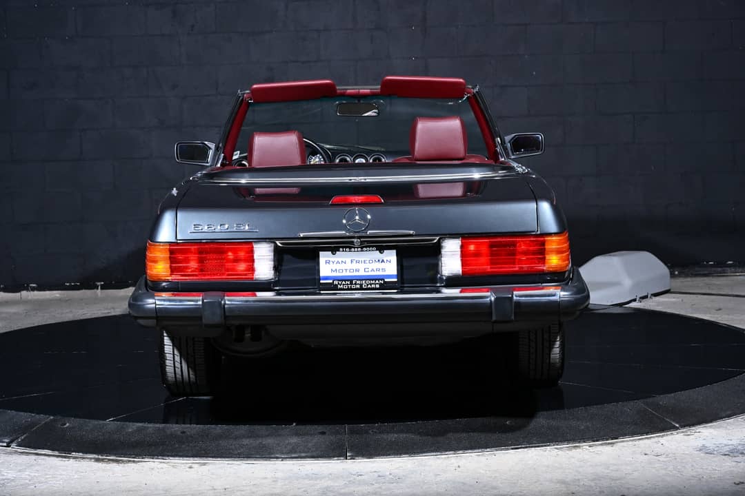 1988 Mercedes-Benz 560-Class 560 SL — photo 13