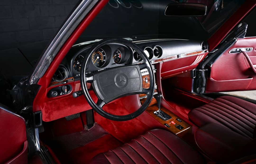 1988 Mercedes-Benz 560-Class 560 SL — photo 21