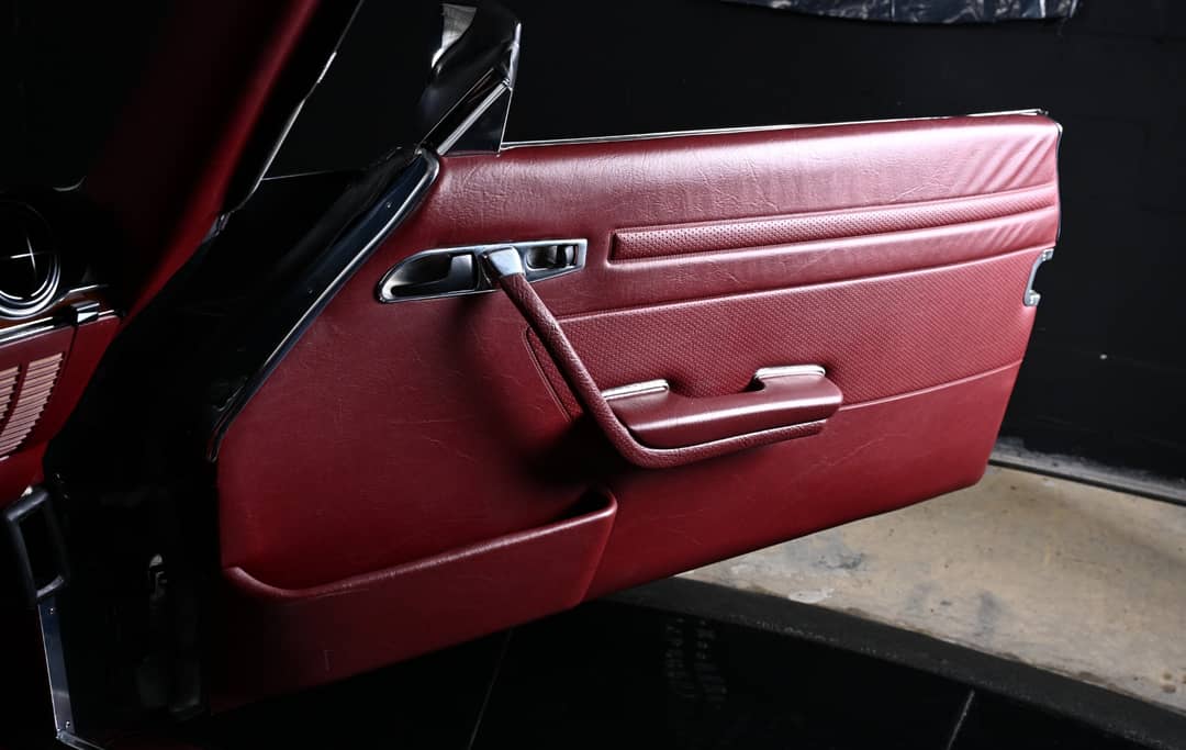1988 Mercedes-Benz 560-Class 560 SL — photo 26