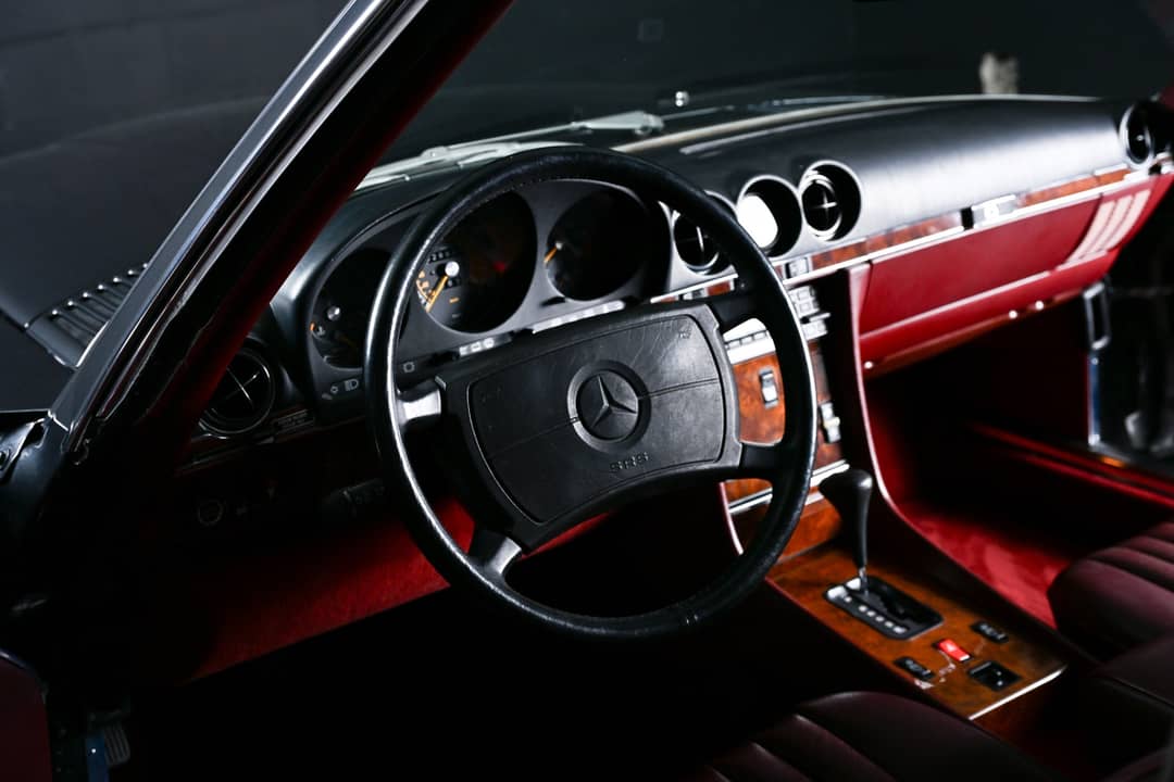 1988 Mercedes-Benz 560-Class 560 SL — photo 7
